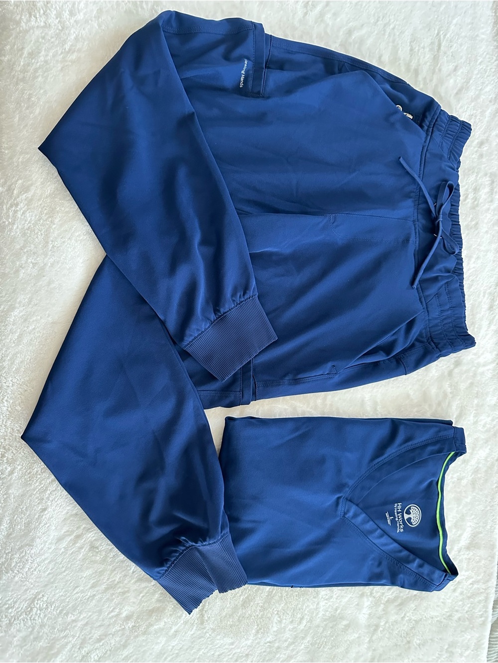 HH Works Navy Blue Scrub Set • Large Top/ Small petite jogger pants